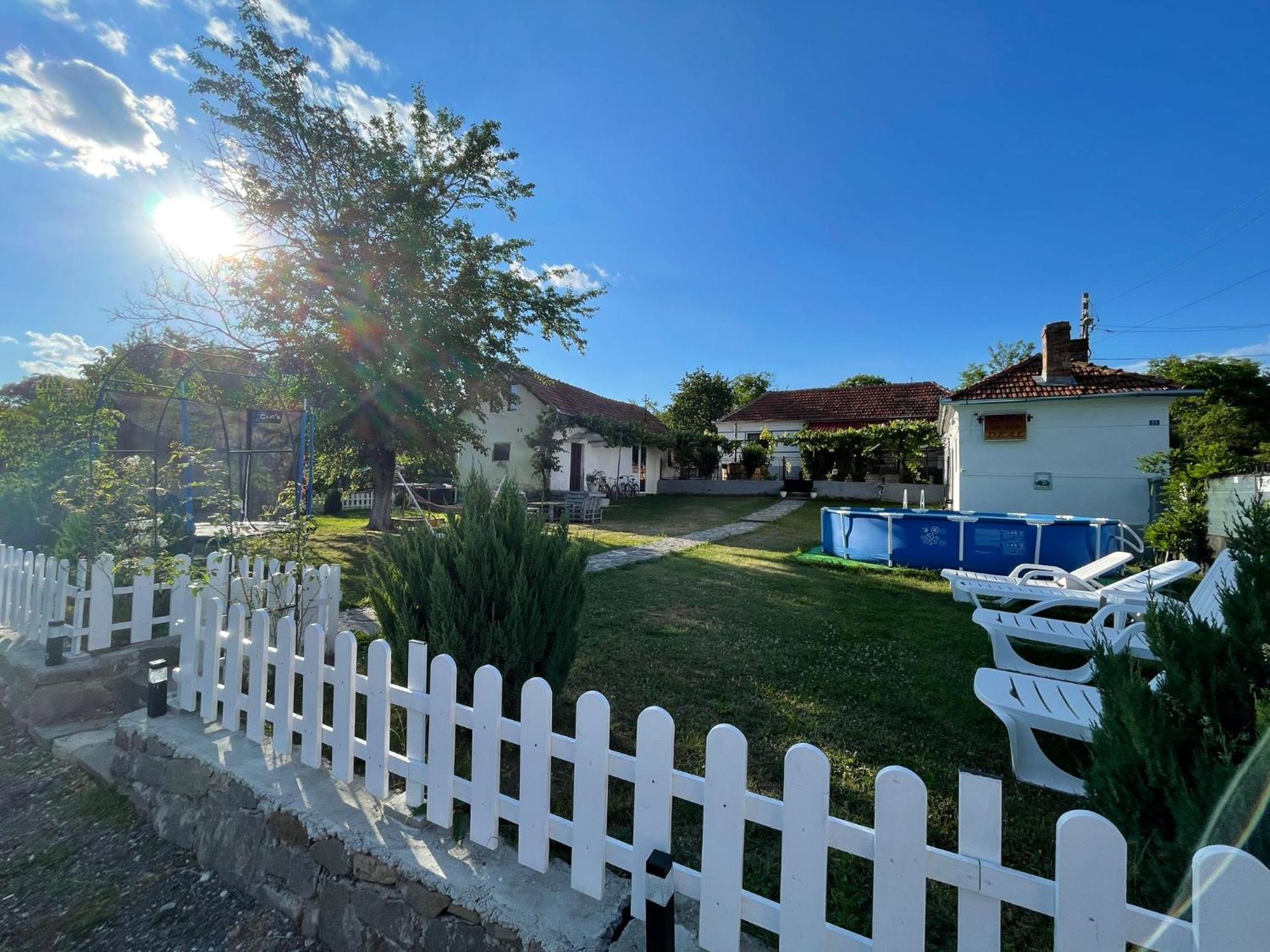 Casa De Sub Deal Densus Bagian luar foto