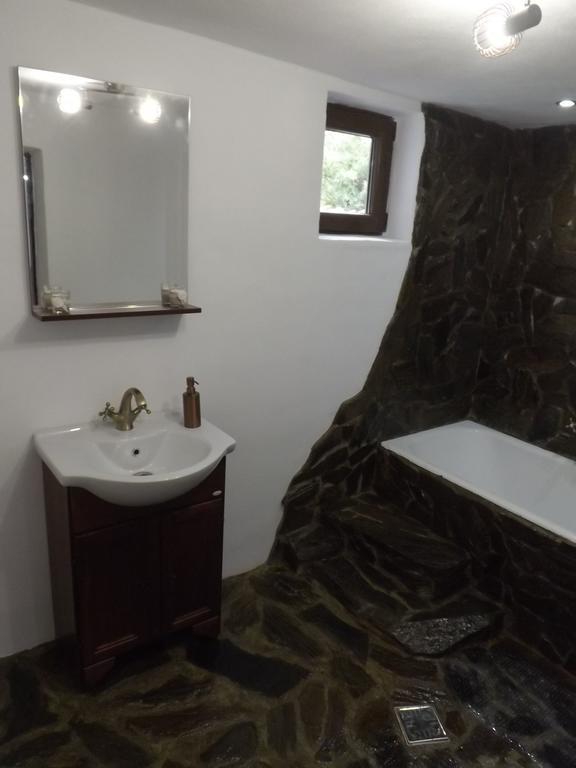 Casa De Sub Deal Densus Bagian luar foto